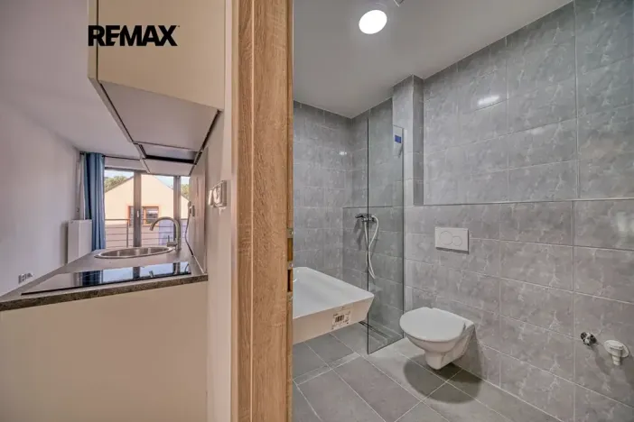 Pronájem bytu 1+kk, Velký Osek, Revoluční, 26 m2