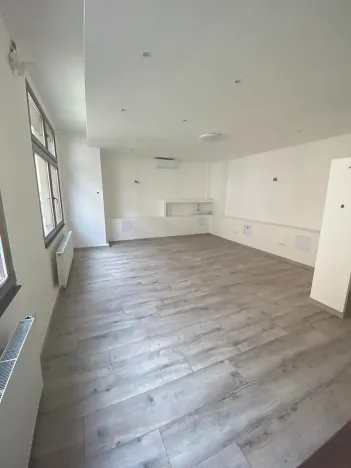 Pronájem obchodního prostoru, Frýdek-Místek, Ostravská, 52 m2