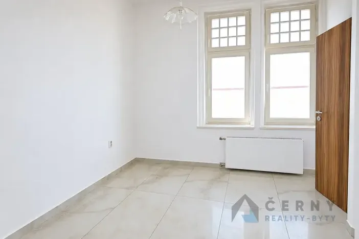 Pronájem bytu 2+1, Liberec, Liliová, 45 m2