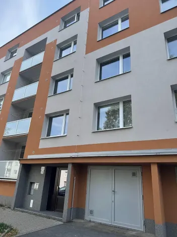 Pronájem bytu 1+1, Jihlava, Březinova, 32 m2