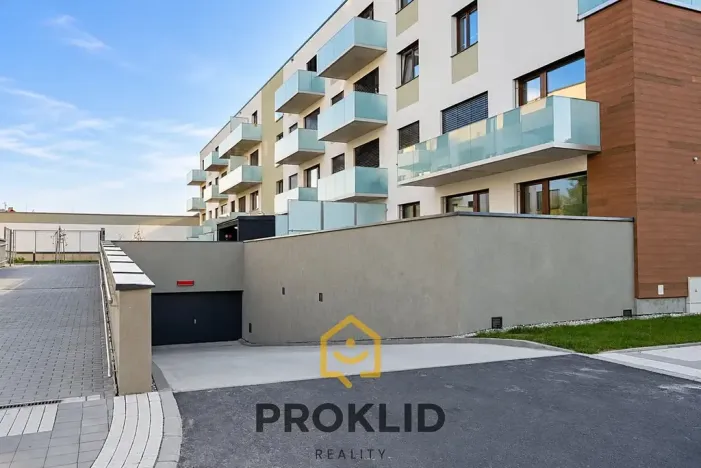 Pronájem bytu 2+kk, Olomouc, Třída Jiřího Pelikána, 57 m2