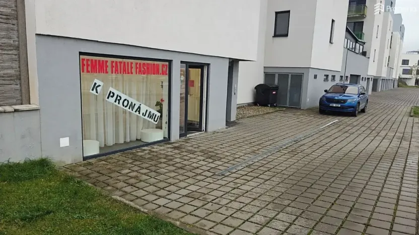 Pronájem obchodního prostoru, Ivančice, Boží Hora, 30 m2