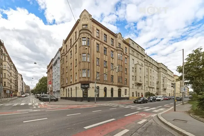 Prodej bytu 2+kk, Praha - Holešovice, Bubenská, 49 m2