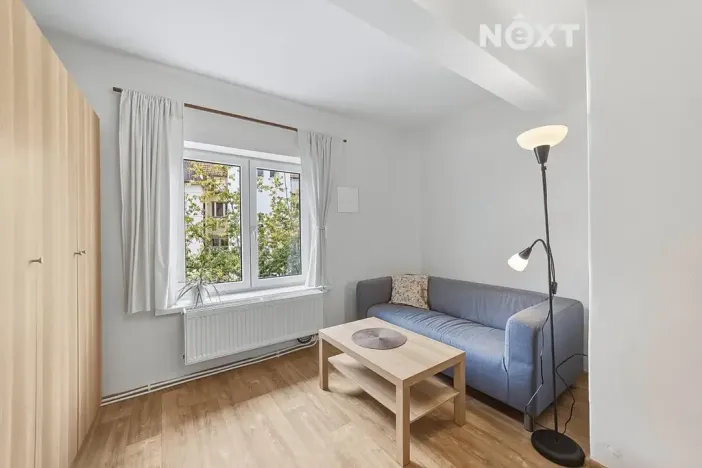 Prodej bytu 2+kk, Praha - Holešovice, Bubenská, 49 m2