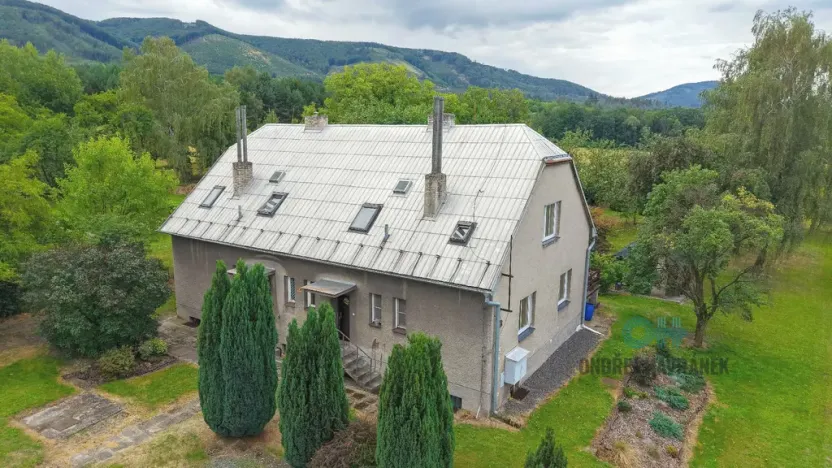 Prodej rodinného domu, Loukov, 400 m2