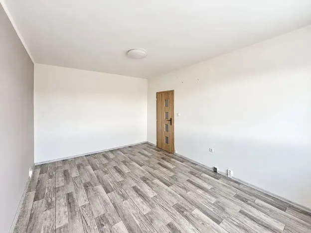 Prodej bytu 2+1, Kadaň, Chomutovská, 53 m2