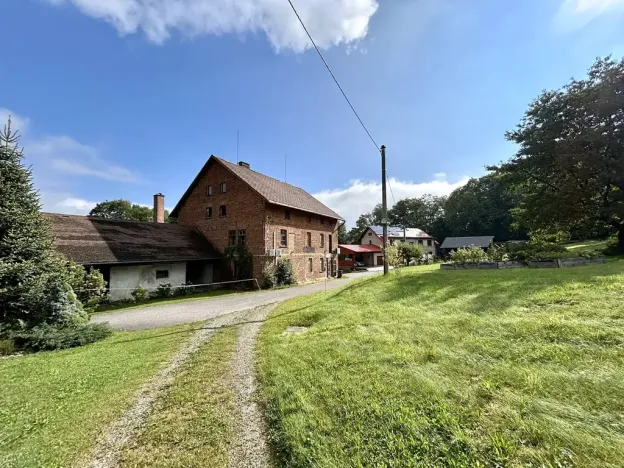 Prodej rodinného domu, Líšnice, 300 m2