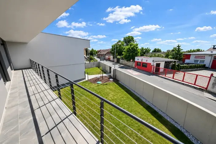 Prodej vícegeneračního domu, Šestajovice, Komenského, 275 m2