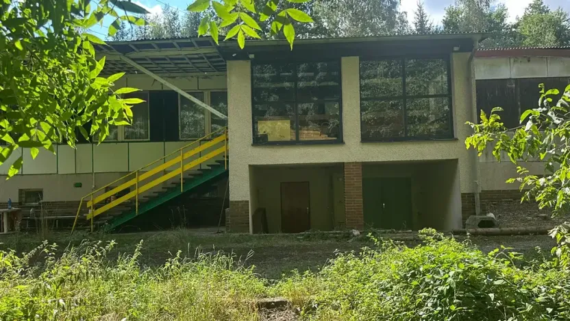 Prodej ubytování, Bílé Poličany, 1000 m2