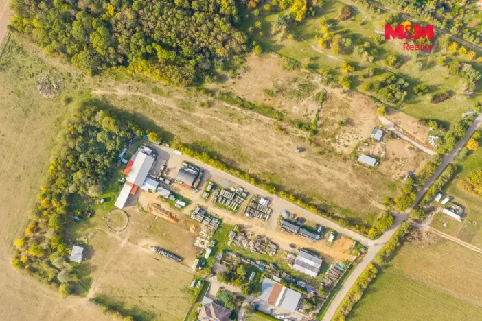 Prodej komerčního pozemku, Ořech, 10265 m2