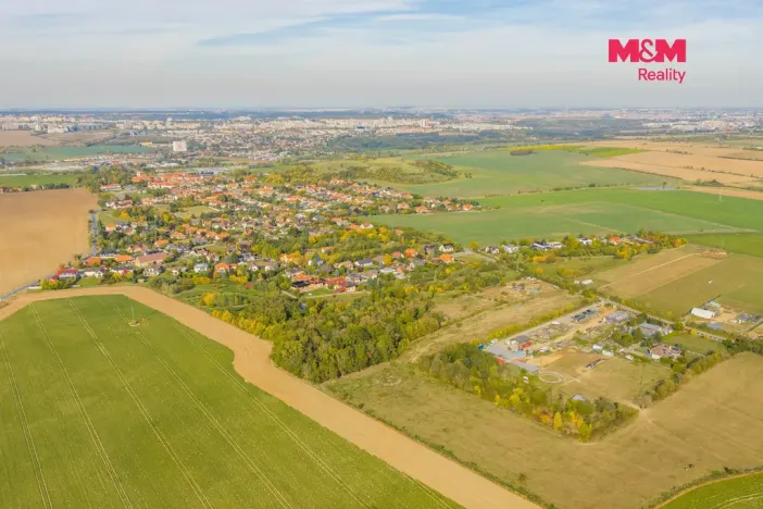Prodej komerčního pozemku, Ořech, 10265 m2