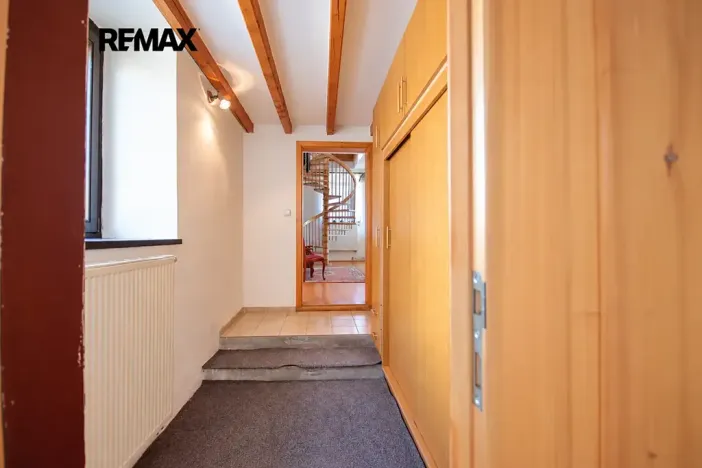 Prodej rodinného domu, Kájov, U Kostela, 200 m2