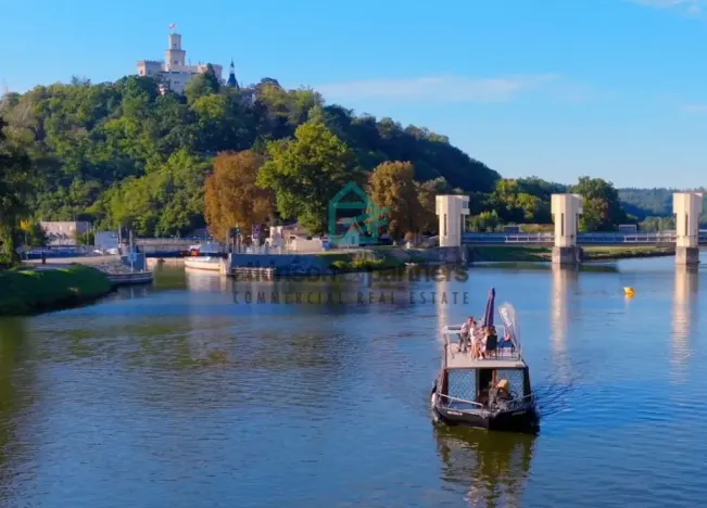 Prodej bytu 2+kk, Hluboká nad Vltavou, Masarykova, 44 m2