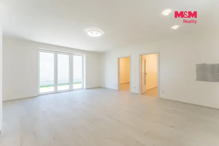 Prodej rodinného domu, Křinec, Zelené náměstí, 83 m2