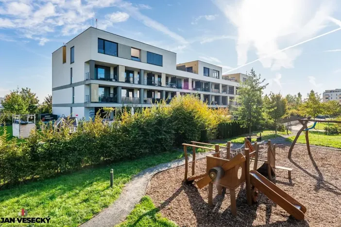 Prodej bytu 2+kk, Praha - Kbely, Plzákova, 51 m2