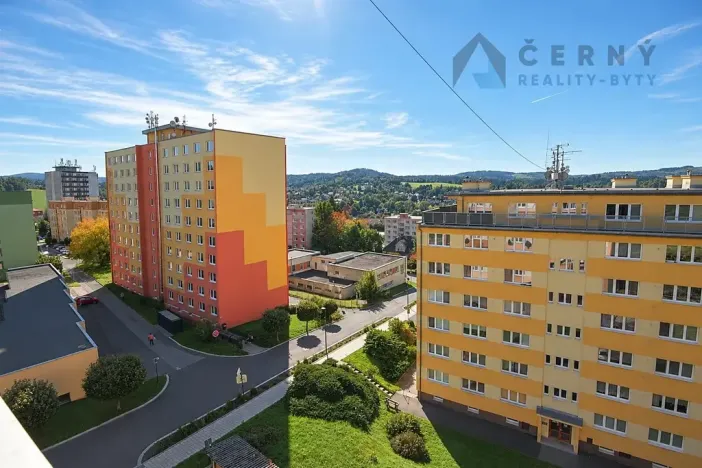 Prodej bytu 2+1, Liberec, Nad Školou, 60 m2