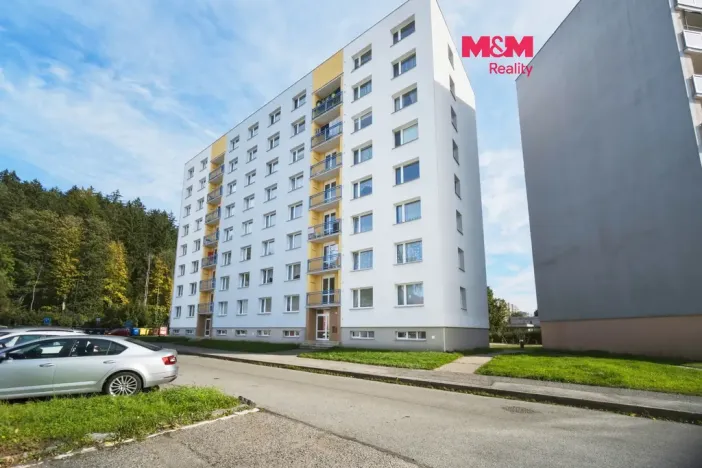 Prodej bytu 2+1, Trutnov - Horní Staré Město, Slovenská, 57 m2