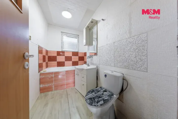 Prodej bytu 2+1, Horní Slavkov, Poštovní, 50 m2