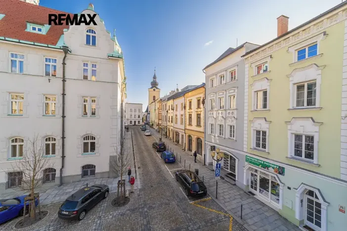 Prodej činžovního domu, Šumperk, nám. Míru, 220 m2