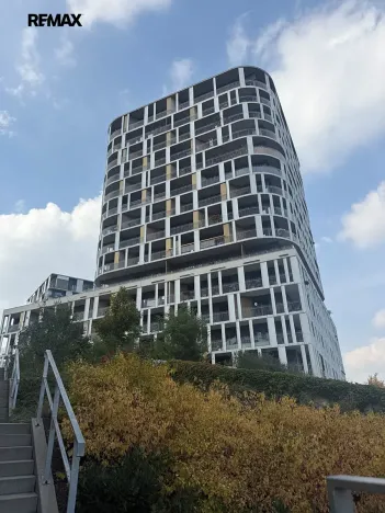 Pronájem bytu 2+kk, Praha - Modřany, Mezi vodami, 64 m2