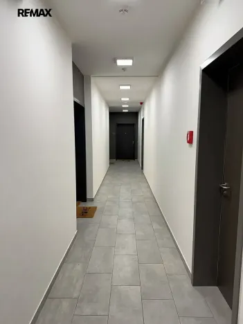 Pronájem bytu 2+kk, Praha - Modřany, Mezi vodami, 64 m2