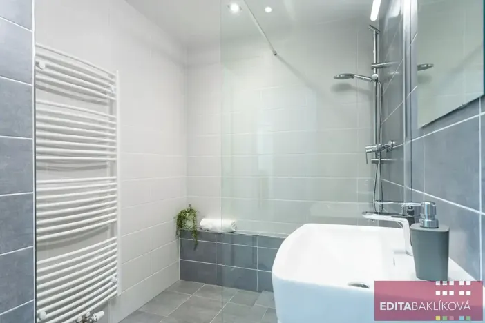 Pronájem bytu 2+kk, Olomouc, Eduarda Hamburgera, 57 m2