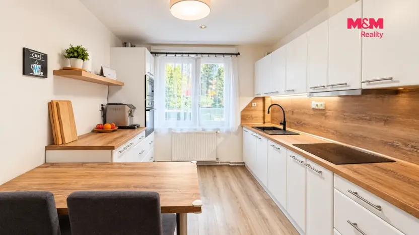 Pronájem bytu 3+1, Cítoliby, B. Němcové, 67 m2