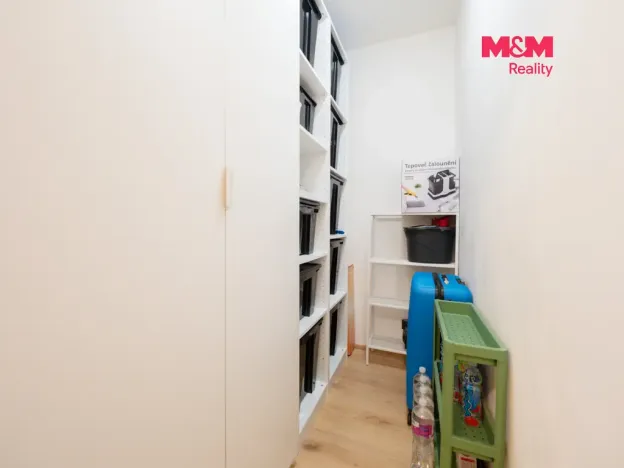 Prodej bytu 3+kk, Odolena Voda, K Cukrovaru, 76 m2