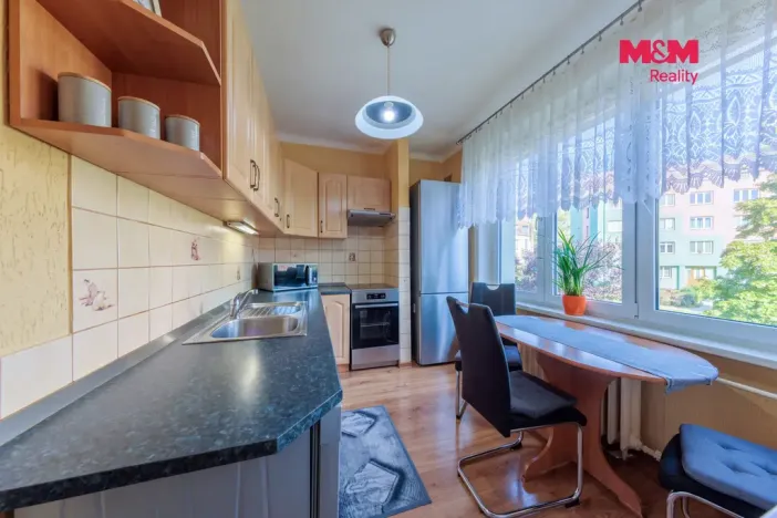 Prodej bytu 3+1, Habartov, Čs. armády, 70 m2