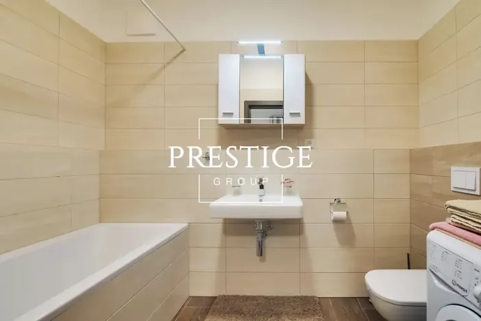Pronájem bytu 2+kk, Praha - Karlín, U Mlýnského kanálu, 59 m2