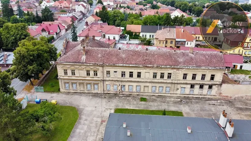 Prodej komerční nemovitosti, Městec Králové, T. G. Masaryka, 2550 m2