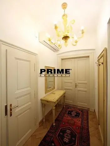 Pronájem bytu 2+1, Praha - Nové Město, Truhlářská, 79 m2