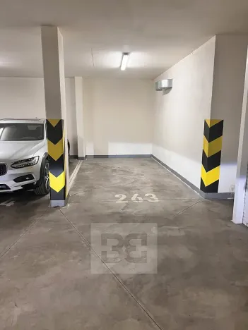 Pronájem garážového stání, Praha - Kunratice, Za valem, 15 m2