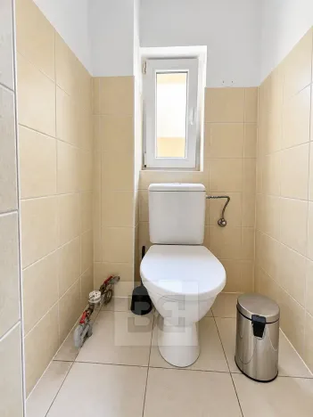 Pronájem bytu 3+1, Děčín, Na Úpatí, 55 m2