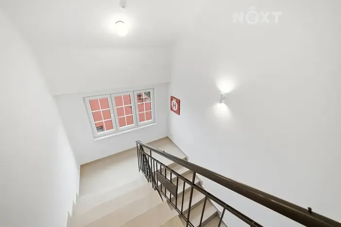 Prodej kanceláře, Praha - Záběhlice, U zákrutu, 33 m2