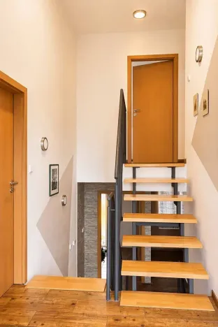 Prodej rodinného domu, Buštěhrad, Pražská, 166 m2