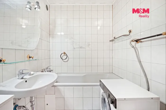 Prodej bytu 3+1, Ústí nad Labem - Krásné Březno, Dvojdomí, 71 m2