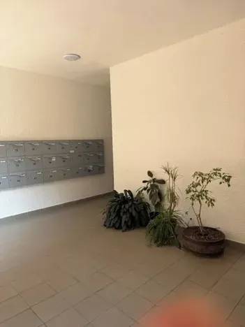 Prodej bytu 3+1, Praha - Kobylisy, Famfulíkova, 70 m2