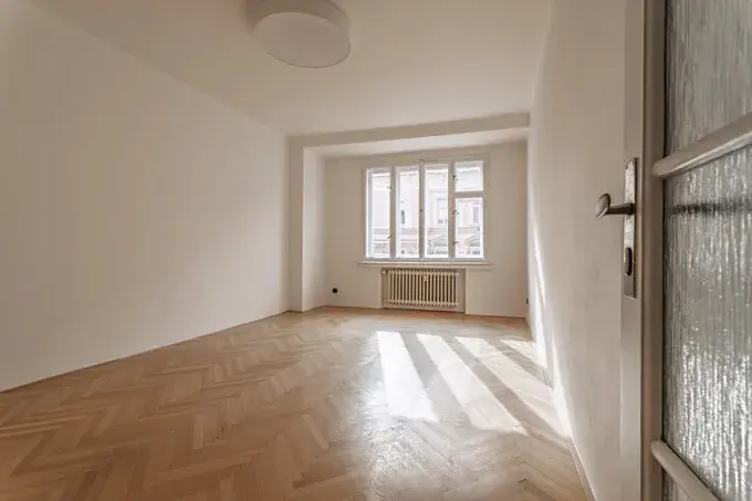 Prodej bytu 3+1, Praha, Lucemburská, 82 m2