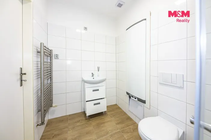 Pronájem obchodního prostoru, Čáslav - Čáslav-Staré Město, Klimenta Čermáka, 43 m2