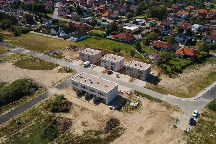 Prodej rodinného domu, Sezemice, Pod Vinicí, 104 m2
