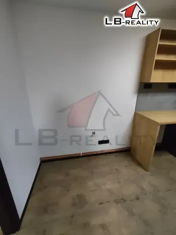 Pronájem bytu 2+1, Kolín, Kpt. Jaroše, 70 m2