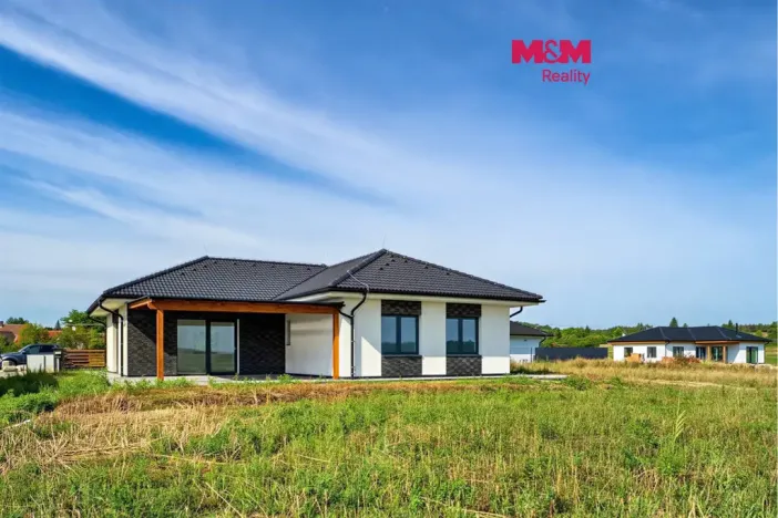 Prodej rodinného domu, Bělušice, 113 m2