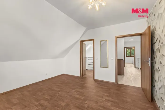 Prodej rodinného domu, Kladno - Švermov, Nad Oleškou, 152 m2
