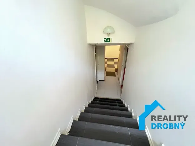 Pronájem bytu 2+1, Děčín, Hluboká, 53 m2