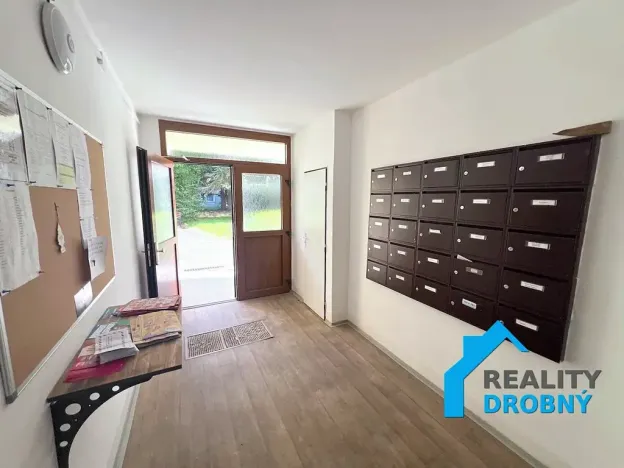 Pronájem bytu 1+1, Děčín, Labská, 37 m2