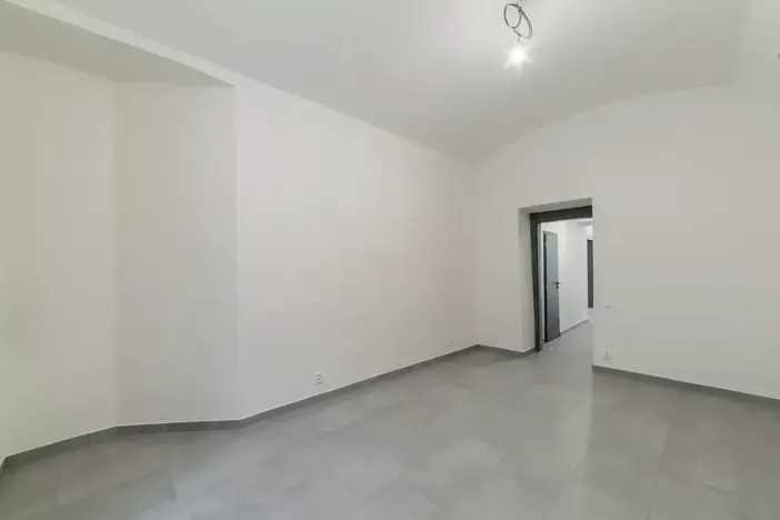 Pronájem obchodního prostoru, Praha - Žižkov, Ježkova, 64 m2