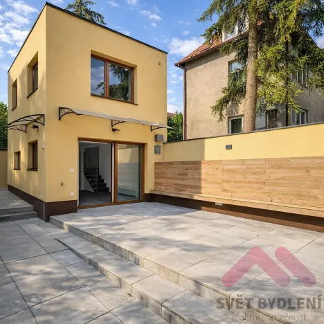 Pronájem bytu 2+kk, Praha - Vokovice, Oválová, 47 m2