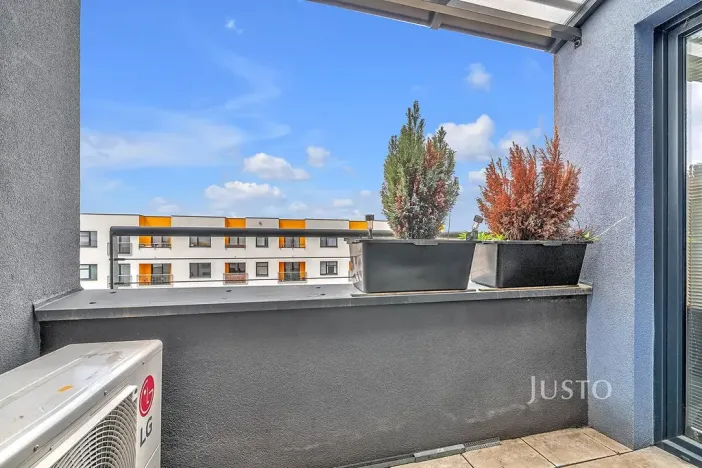 Prodej bytu 3+kk, Praha - Uhříněves, Oty Bubeníčka, 57 m2