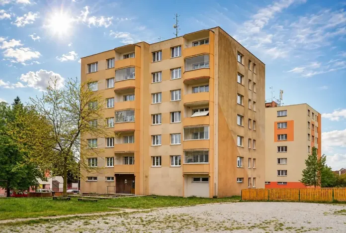 Prodej bytu 3+1, Trhové Sviny, Budovatelská, 73 m2
